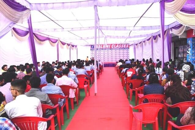 Best Coaching Institute for NEET